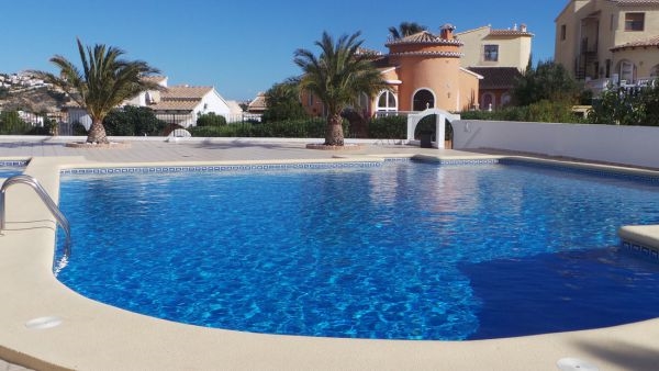 Cumbre del Sol Villa with communal pool